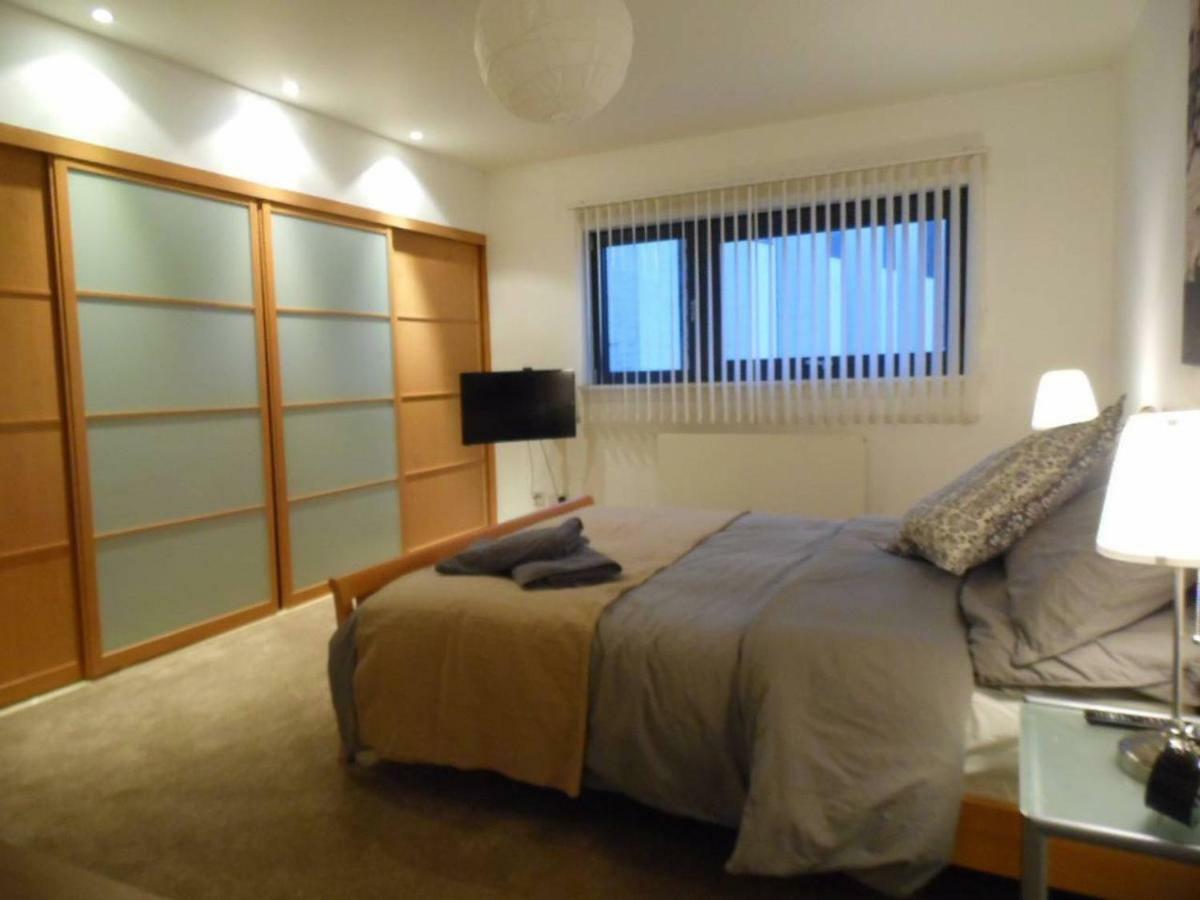 Modern 2-Bedroom Apt Near Sse Hydro And Sec Glasgow Ngoại thất bức ảnh